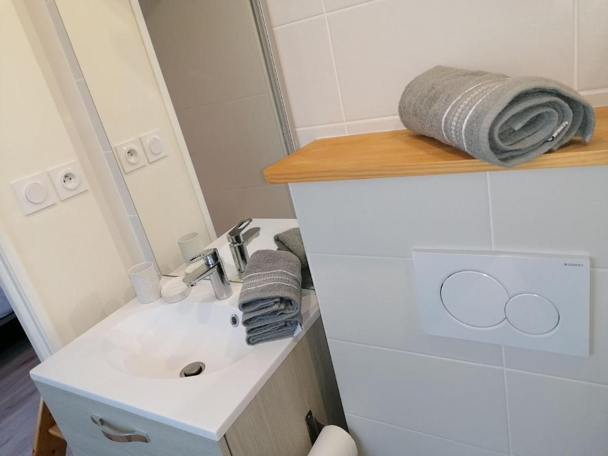 Hotel Entre Les 2 Roches Prissé 外观 照片