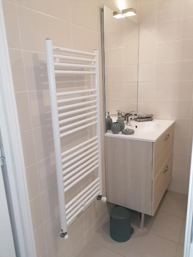 Hotel Entre Les 2 Roches Prissé 外观 照片